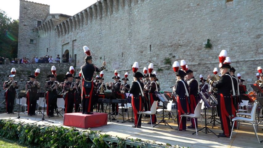 banda16
