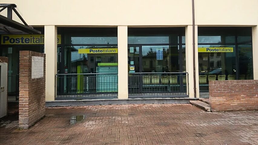ufficio postale gualdo tadino centro piazza mazzini ufficio postale gualdo tadino centro piazza mazzini