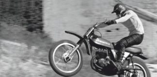 Lorenzo Bonci "Il Boncio" in sella alla sua Montesa in una gara di motocross