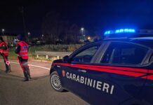Tre foggiani sorpresi su un’auto rubata a Fabriano, denunciati dai Carabinieri di Fossato di Vico