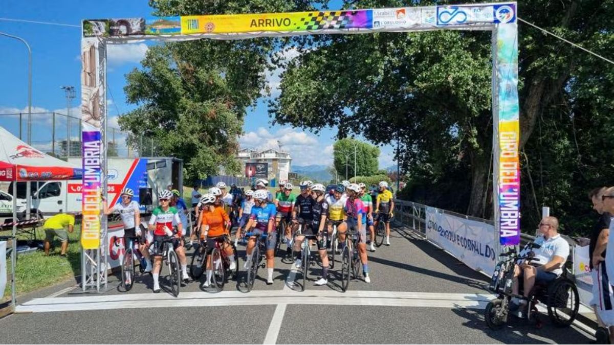 partenza giro dell'umbria