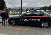 Si finge appartenente alle Forze di polizia e truffa un anziano, arrestato a Gubbio